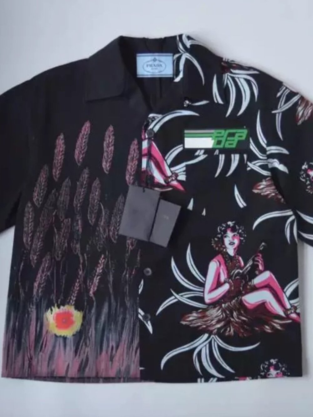 PRADA F/W 18 SPLIT Hawaiian PRINT SHIRT BOWLING SIZE SMALL
